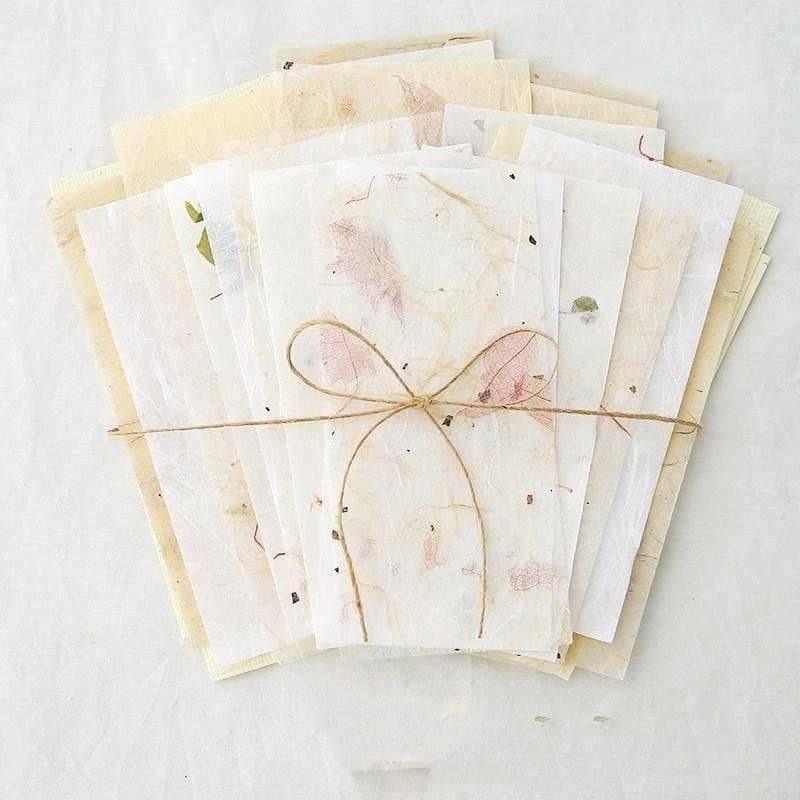 Decorative Papers - Handmade-Style Textured White and Beige Paper - Dried Flowers