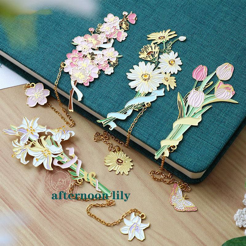 Metallic Bookmarks - Metallic Bookmark - Lovely Flowers - Lily